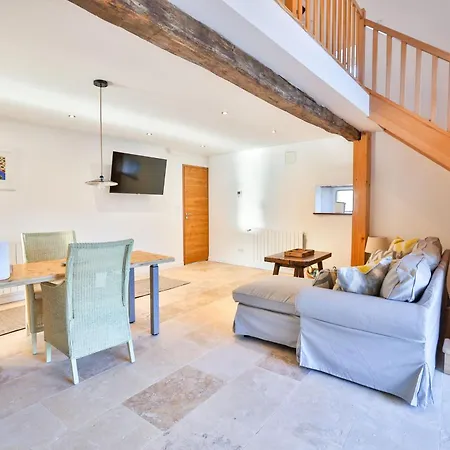 Plemont Holiday home Saint-Sulpice-de-Cognac