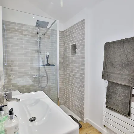 Plemont Holiday home Saint-Sulpice-de-Cognac