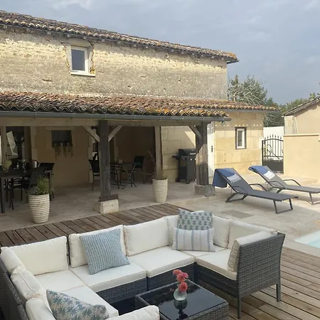 Plemont Ferienhaus Saint-Sulpice-de-Cognac